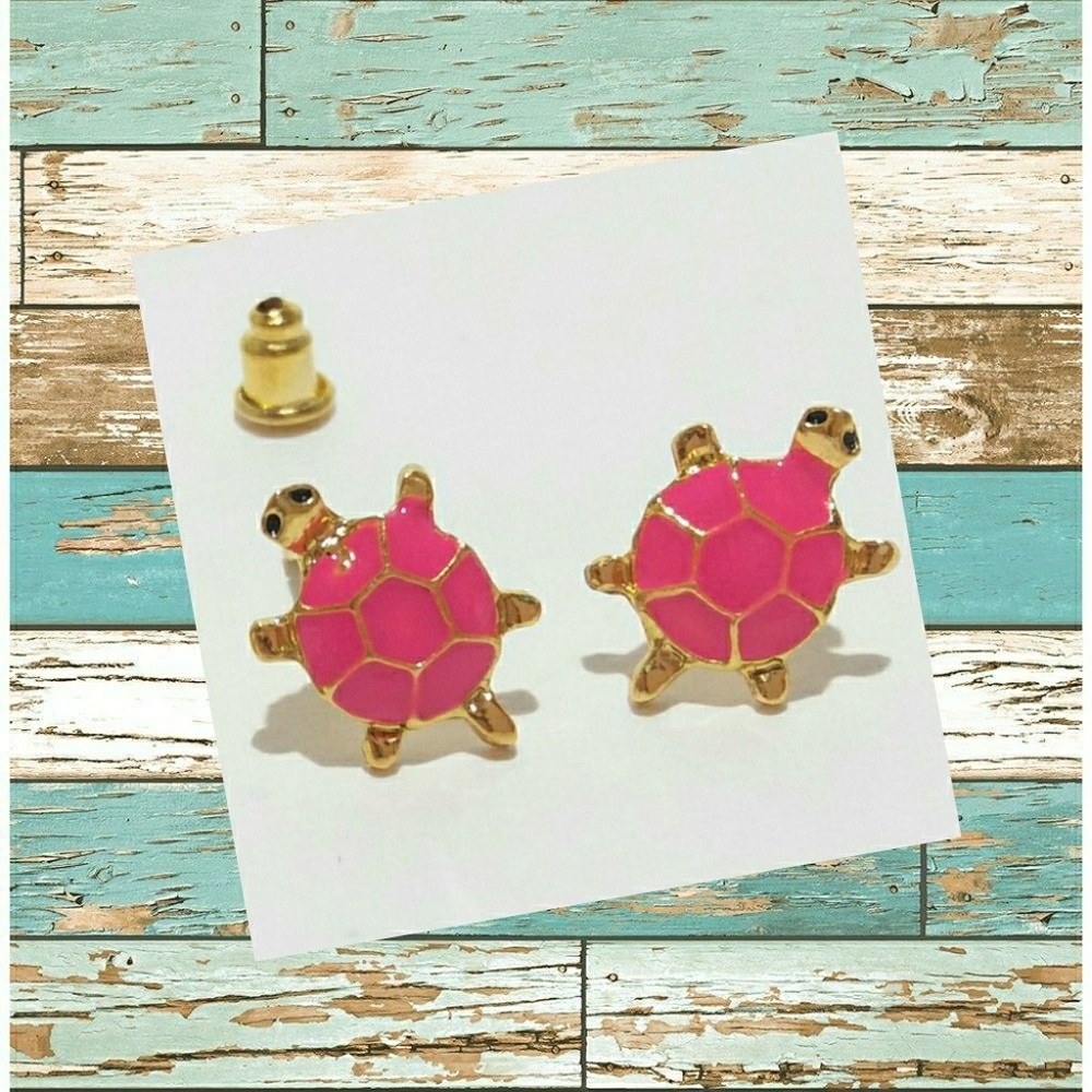 9K Yellow Gold Turtle Studs